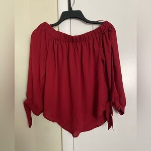 Off The Shoulder Express Blouse